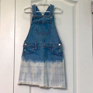Little girl’s jumper dress size S 6-7